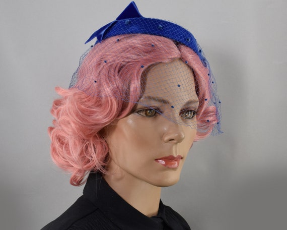 Royal Blue Velvet Vintage 50s Ringlet Hat with Tu… - image 3