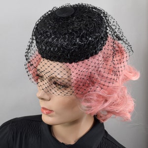 Whimsy Veil Hat 60s - Etsy display picture 1