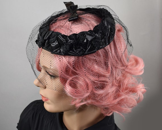 Black Straw Vintage 50s Ringlet Hat with Dotted N… - image 1