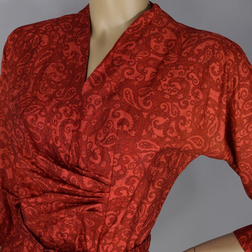 Red & Orange Paisley Swirl Wiggle shops Vintage 50s Cocktail Dress M