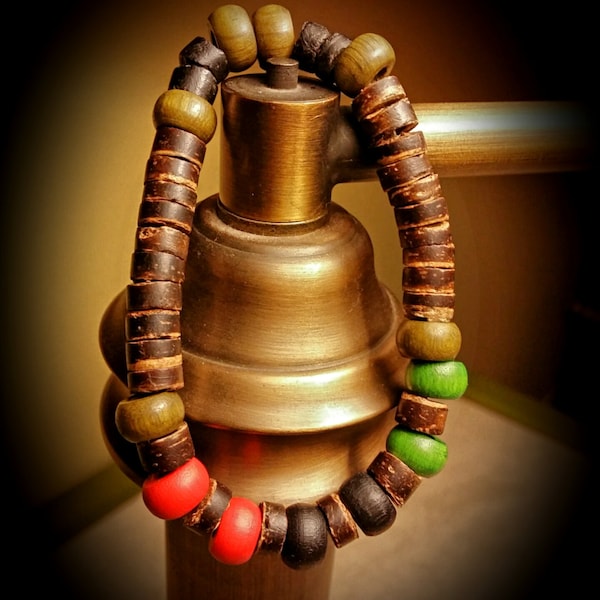 Pan African Slip on / Off Stretchable  Coco Beads Bracelet. Island Zing, Free Shipping.
