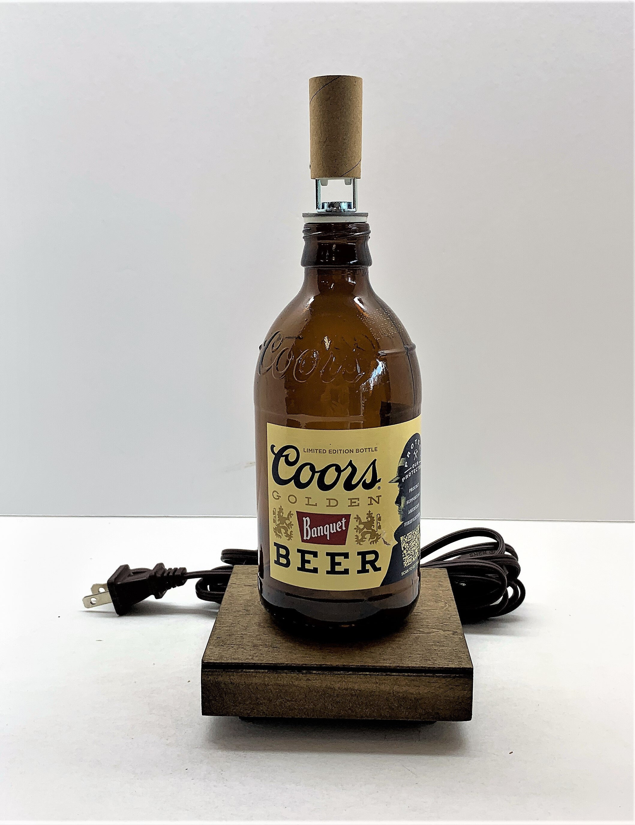Coors Golden Banquet Beer Bottle TABLE LAMP Light Home Bar Pub Lounge Decor Party Lighting Man Cave