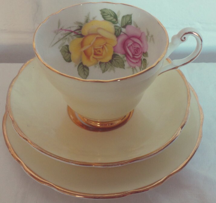 Bone China Tea Set for One afternoon tea Stunning Vintage Harrowby Pale