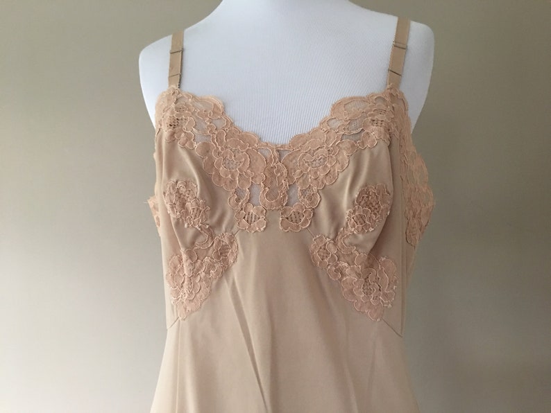 M Vintage Full Slip Extender Beige Nude Nylon with Wide Lace Trim by Gossard Artemis 36 Under Dress Underdress Slip Medium