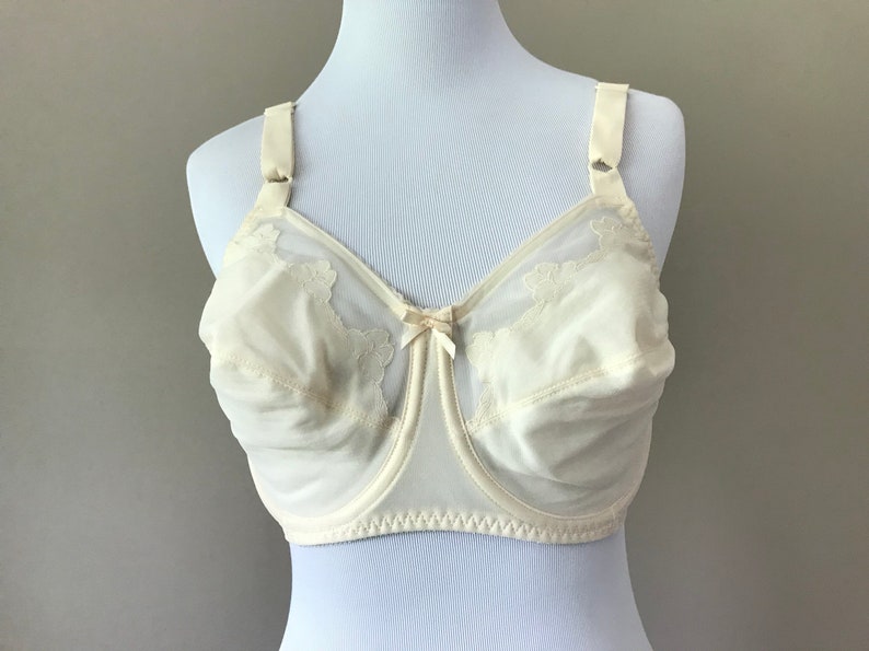 Bali Underwire Bra Lingerie 38D