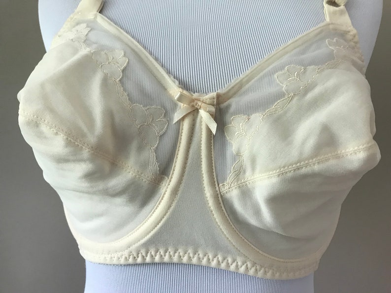 Bali Underwire Bra Lingerie 38D