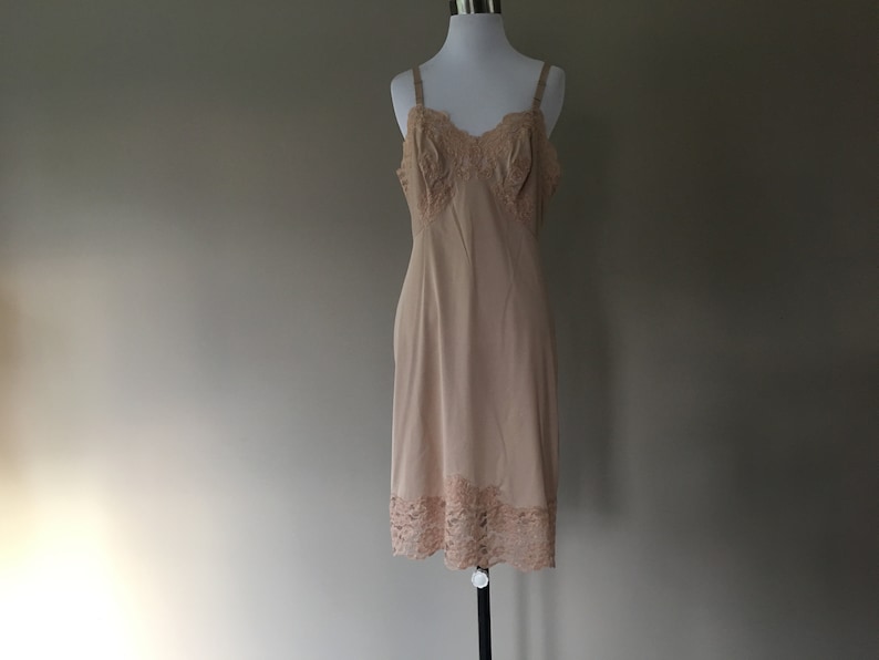M Vintage Full Slip Extender Beige Nude Nylon with Wide Lace Trim by Gossard Artemis 36 Under Dress Underdress Slip Medium