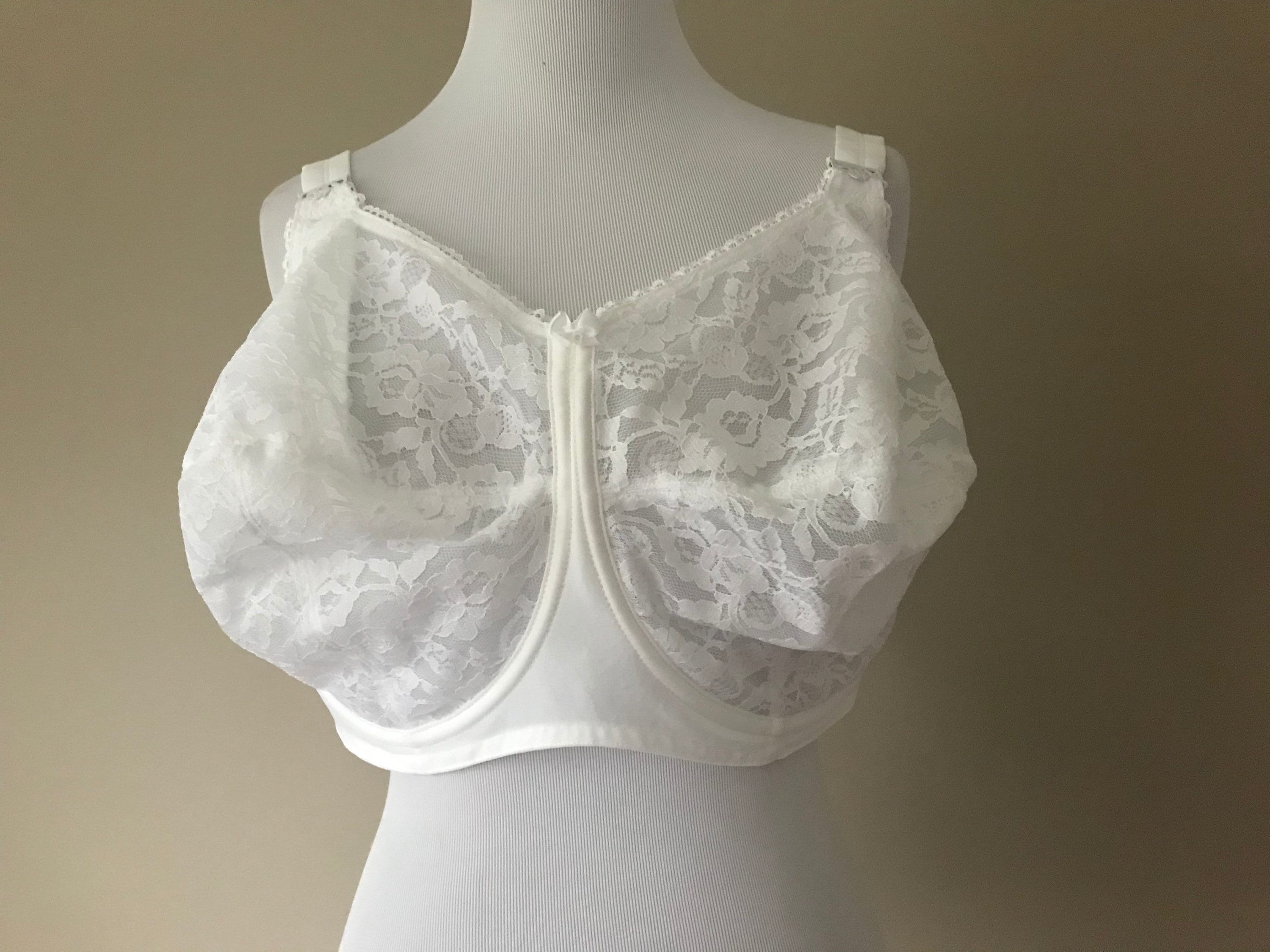 Vintage Plus Size Bra 46FF White Lace Underwire Bra by Etsy