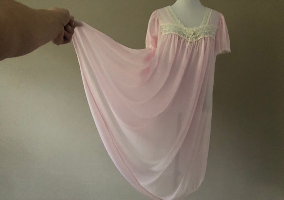 Miss Elaine Nightgown Night Gown Night Dress Sleep