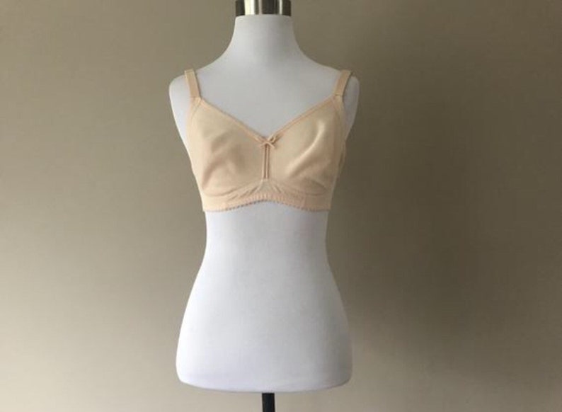 Vintage Olga Bra 34C Nude Soft Cup Bra