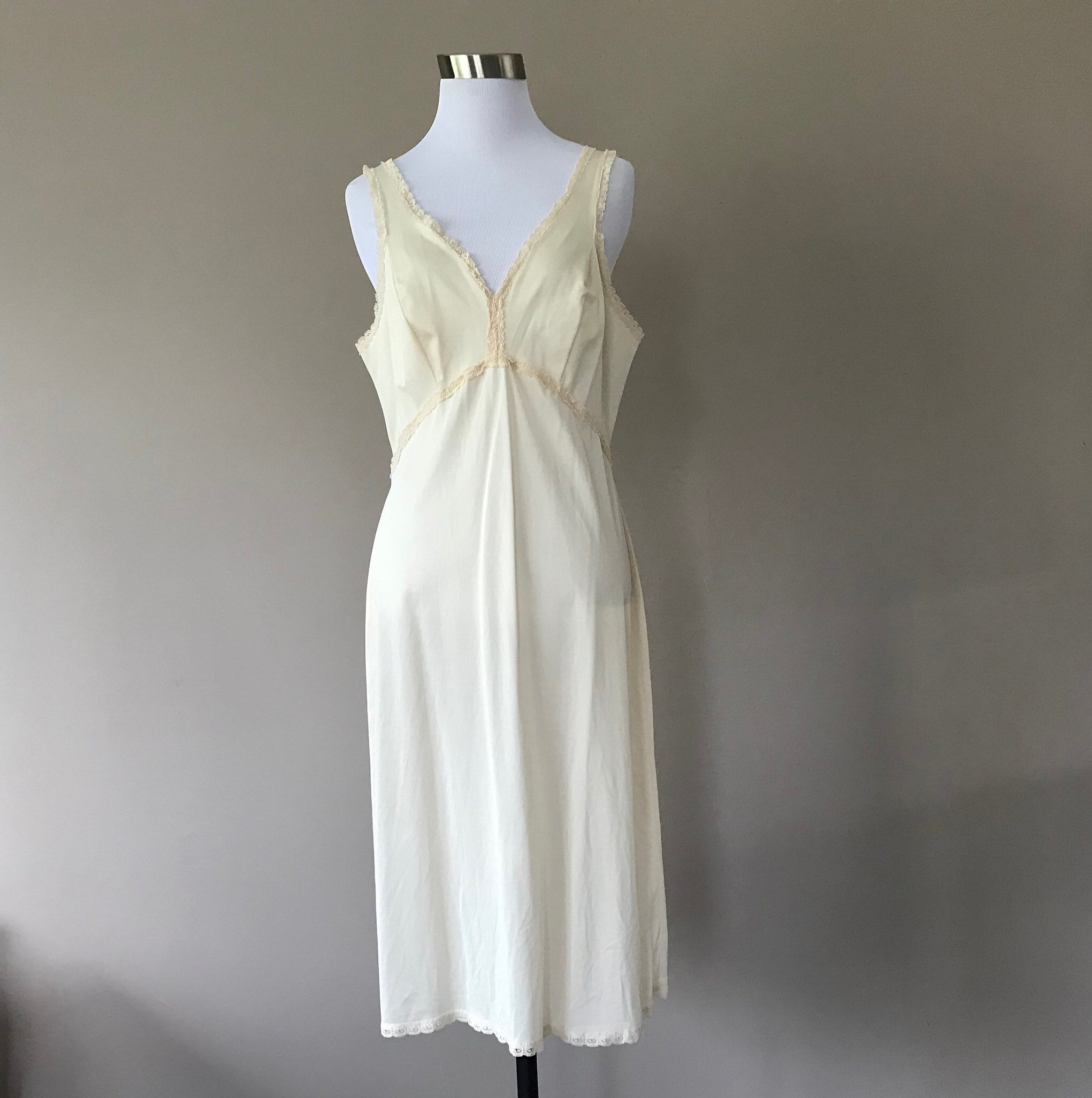 38 / Wonder Maid Full Slip / Dress / Cream Nylon with Lace / Etsy