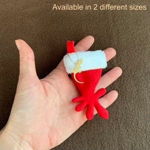 Calcetín navideño con forma de pie de gecko crestado pequeño: adorno de reptil
