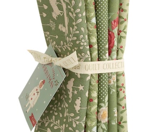 Tilda Merry little Christmas in Green Fat Quarter Set