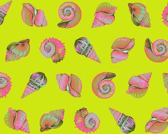 Lil Shelly in Seagrass for the Floral Reef Range by Tula Pink