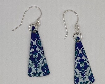 Triangular tin earrings from Turkish tin