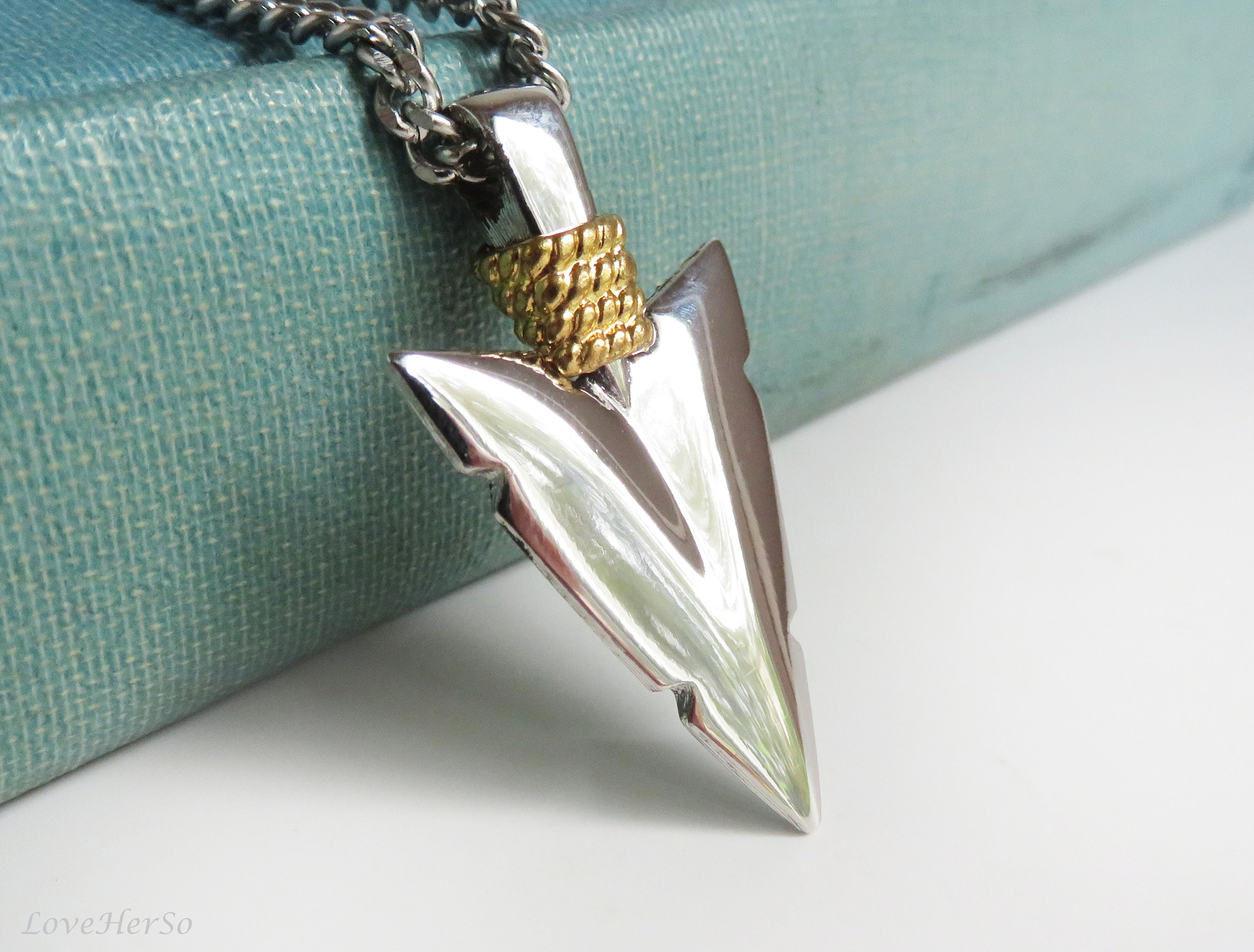 Avon Arrowhead Necklace Vintage Silver Gold Arrow Necklace Etsy Canada