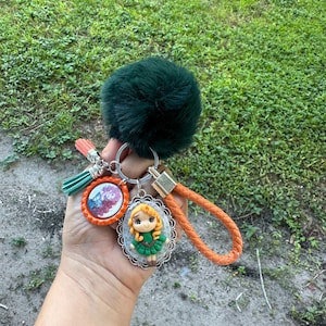 Llavero inspirado en Mérida / Llavero inspirado / Mérida / Encanto de monedero / Encanto de bolso / Etiqueta de equipaje / Regalo para ella