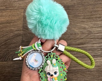 cartoon’s alpaca keychain / llama keychain handmade/ alpaca keychain