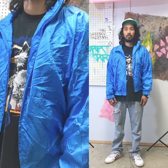 1980's Vintage basic blue windbreaker athletic streetwear
