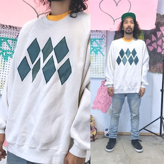 Vintage sweatshirt oversized 2XL white sweater patches hand made green white