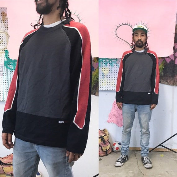 Vintage sweater knit late 90’s snowboarding skater baggy grunge sleazecore