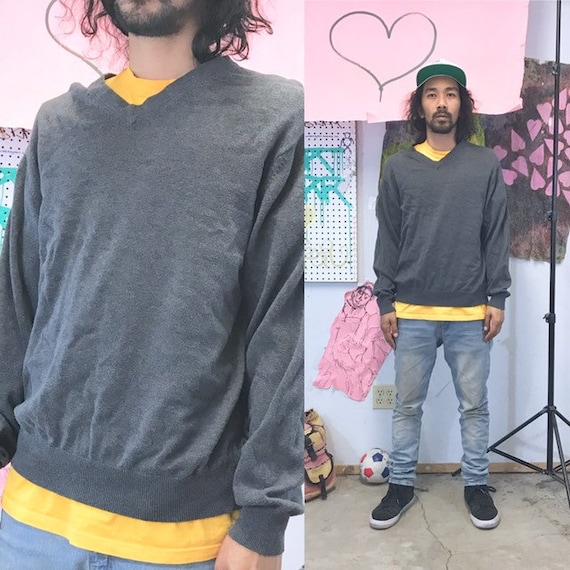 Vintage vneck sweater knit cotton 1990s 1980s size medium grey