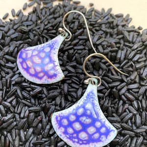 Violet &#39; ombré - Poi Pounder S&#39;hape - Glass Enamel Earrings, Hawaiian Gift for Her, Handmade Jewelry, Made in Maui