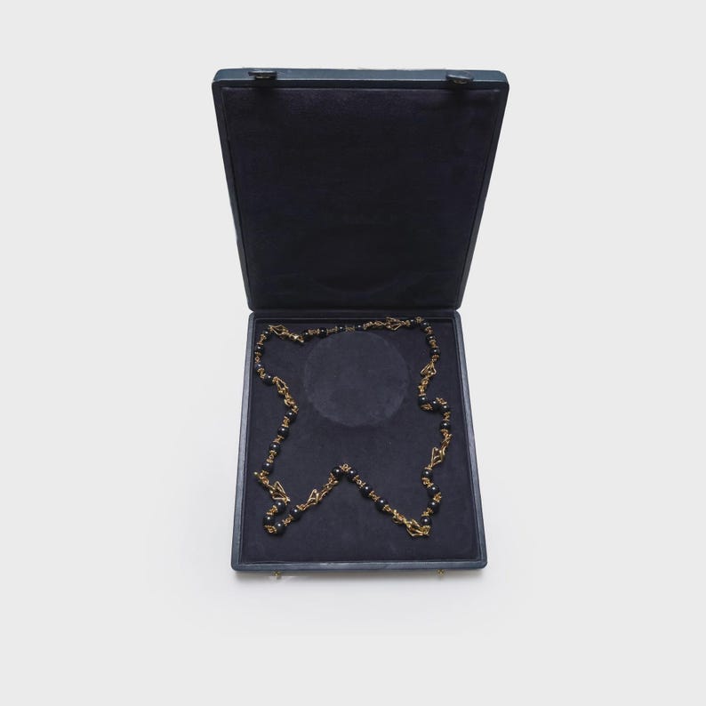 Vintage Graff 18kt Gold and Onyx Figural Necklace