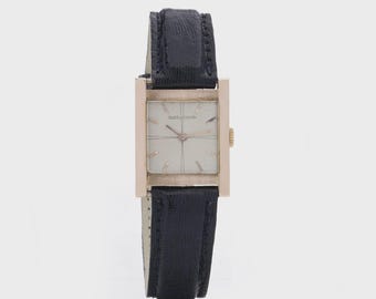 Jaeger-Lecoultre Vintage 18kt Gold Manual Wristwatch