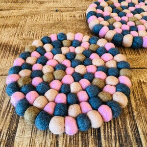 Feltro ball coaster -coaster-pot coaster-felt ball - feltro di lana