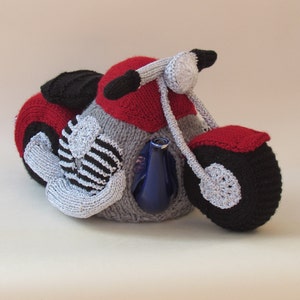 Motorbike Tea Cosy Knitting Pattern