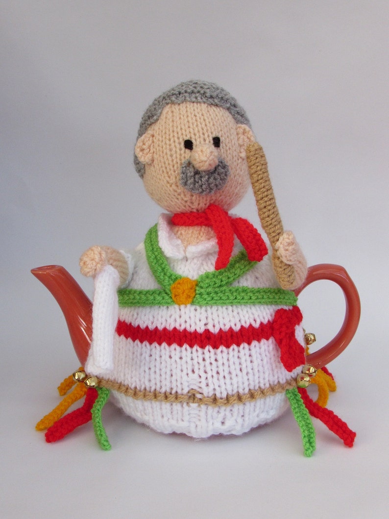 Morris Dancer Tea Cosy Knitting Pattern image 2