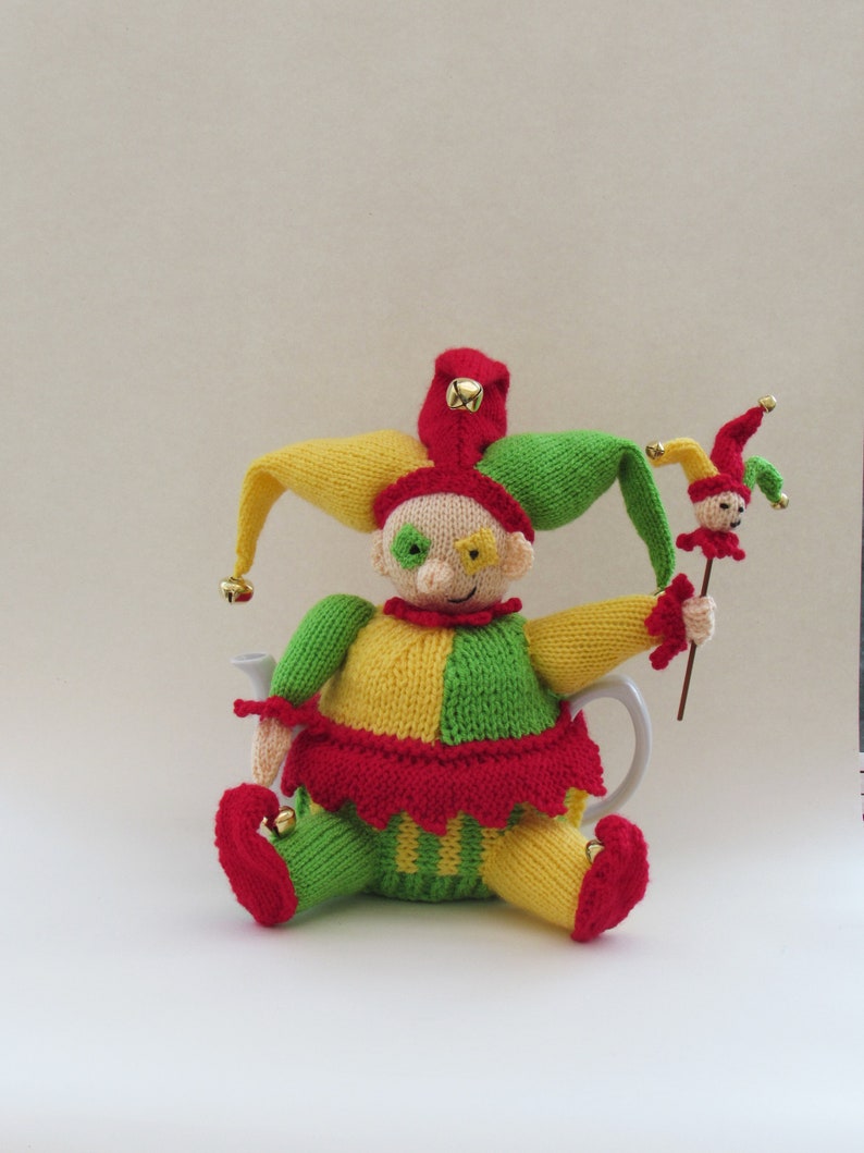 Court Jester Tea Cosy Knitting Pattern image 1