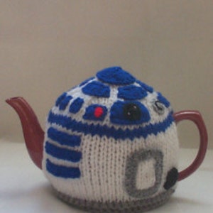 StarWars R2D2 Tea Cosy Knitting Pattern