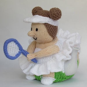 Wimbledon Tennis Player Tea Cosy Knitting Pattern
