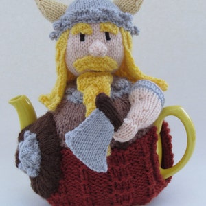 Viking Tea Cosy Knitting Pattern image 4