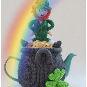 Lucky Leprechaun Tea Cosy Knitting Pattern image 10