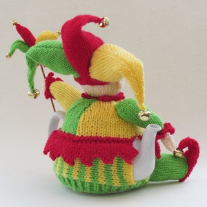 Court Jester Tea Cosy Knitting Pattern image 9