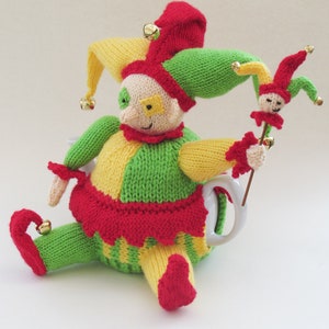 Court Jester Tea Cosy Knitting Pattern image 2