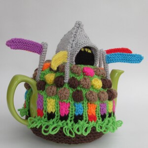 Glastonbury Festival Tea Cosy Knitting Pattern image 2