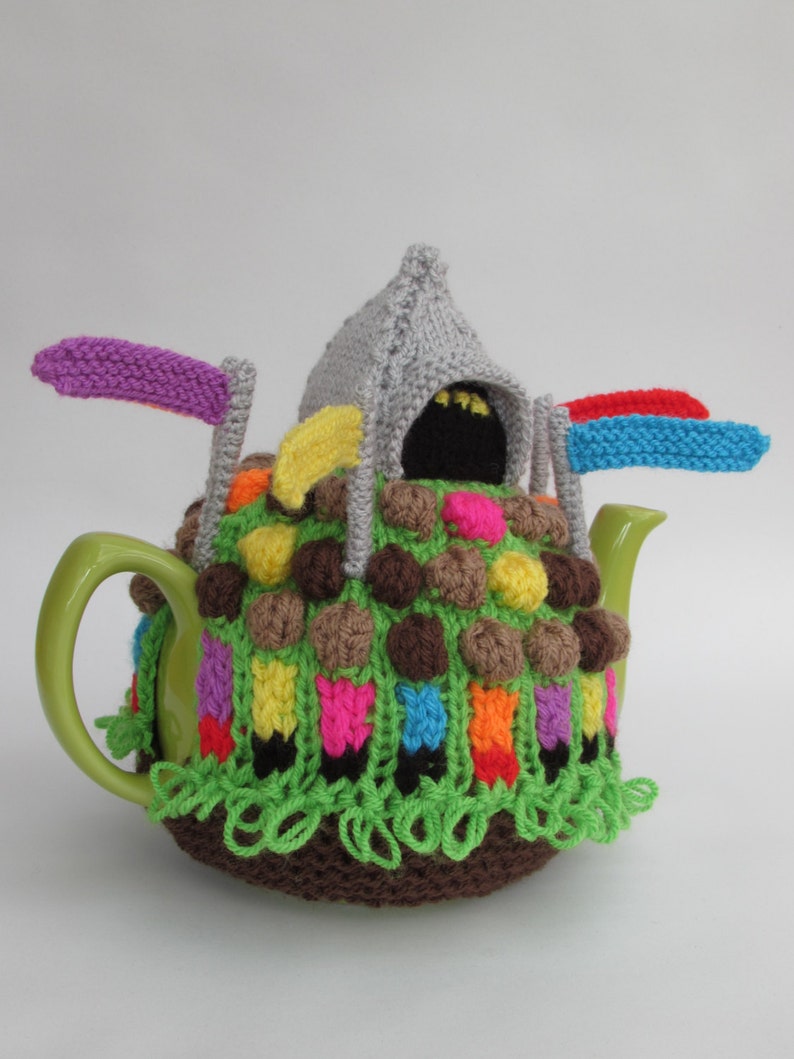 Glastonbury Festival Tea Cosy Knitting Pattern image 2