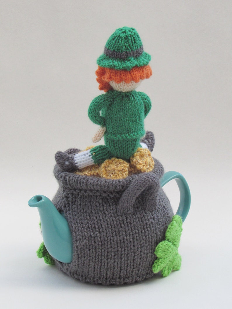 Lucky Leprechaun Tea Cosy Knitting Pattern image 6