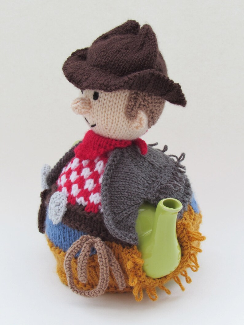 American Cowboy Tea Cosy Knitting Pattern image 9