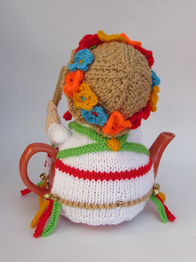 Morris Dancer Tea Cosy Knitting Pattern image 4