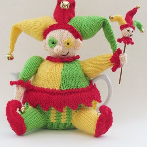 Court Jester Tea Cosy Knitting Pattern image 7