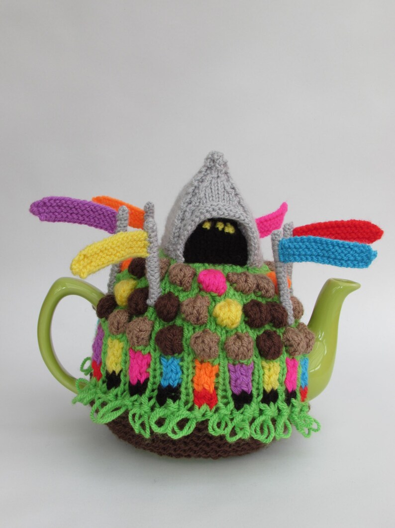 Glastonbury Festival Tea Cosy Knitting Pattern image 1