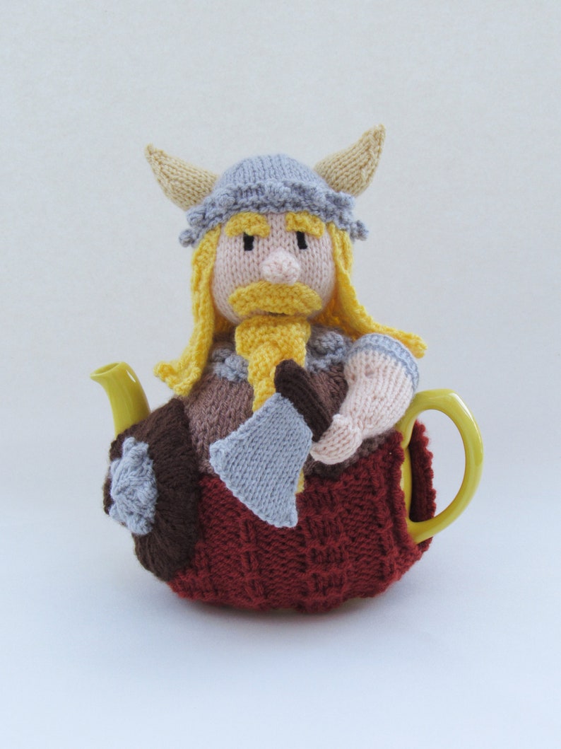 Viking Tea Cosy Knitting Pattern image 2