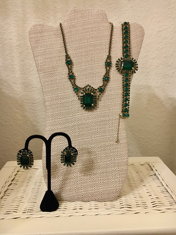 Designer Emerald Jewelry set - vintage emerald 3 p