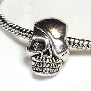 Pirate Skull Charm, Goth 3D Charm, Fits European Bracelets