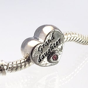 Großmutter Charm, Großmutter Charm, herzförmiger Charme, rosa Kristall, doppelseitig, passt für alle Designer Armbänder